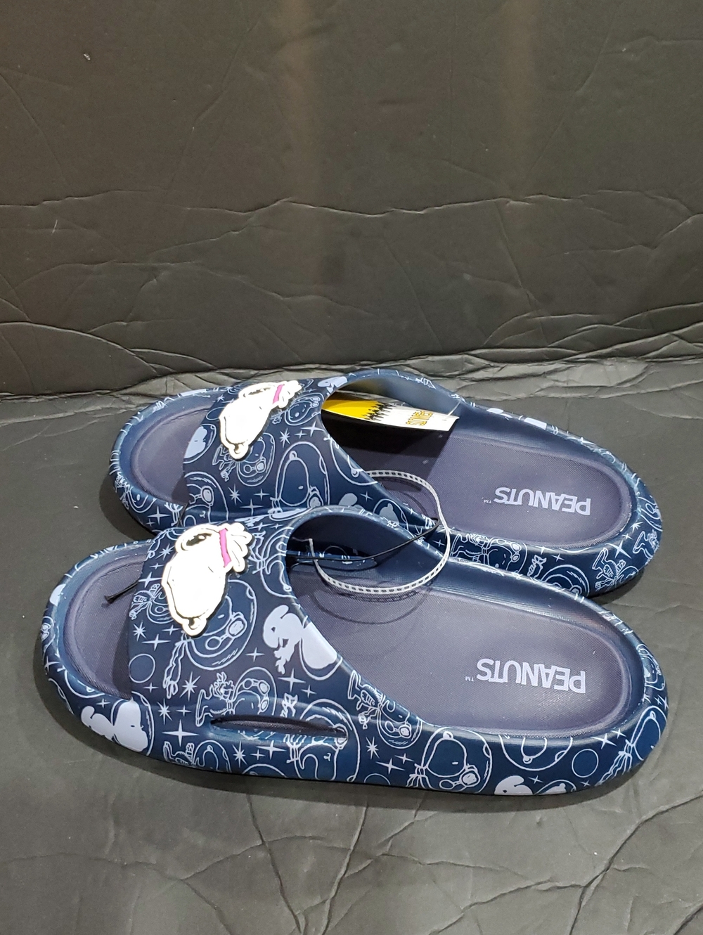 Peanuts Snoopy dark blue multi platform rubber pool slides size 10 brand new - Picture 3 of 8